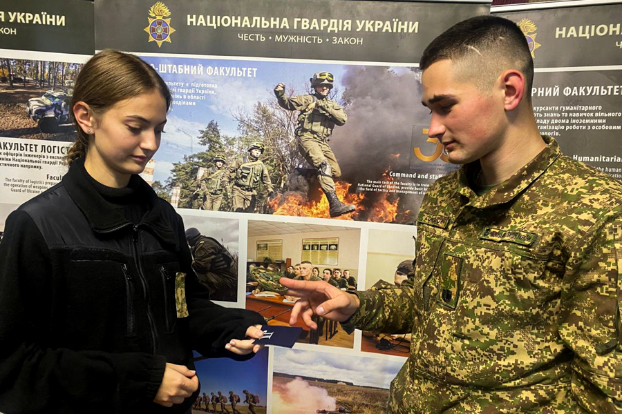 Академія ліцеї (7)