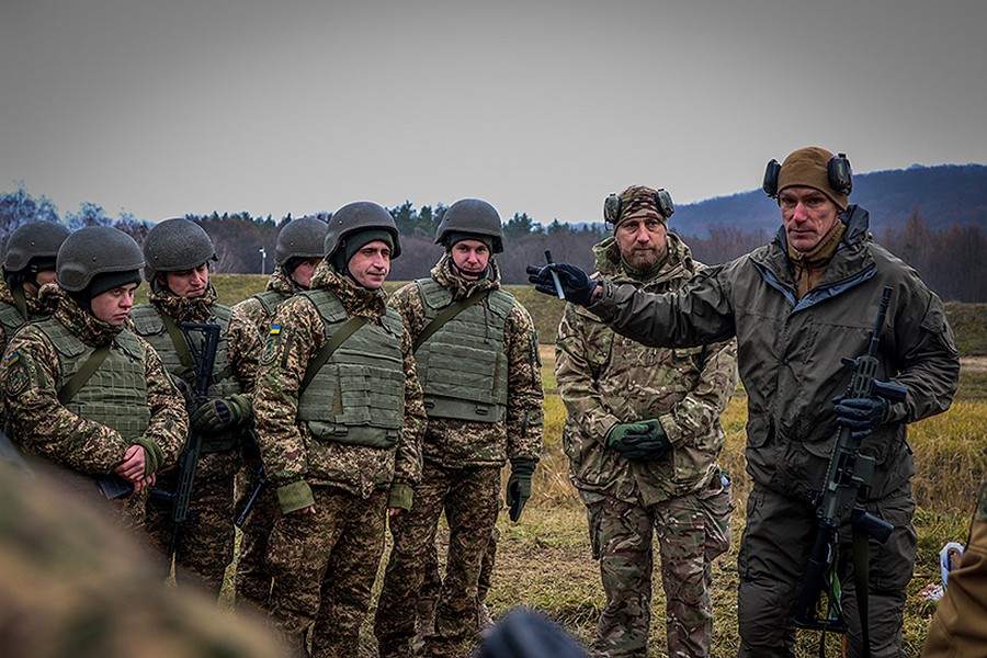UAR 15 Академія (6)