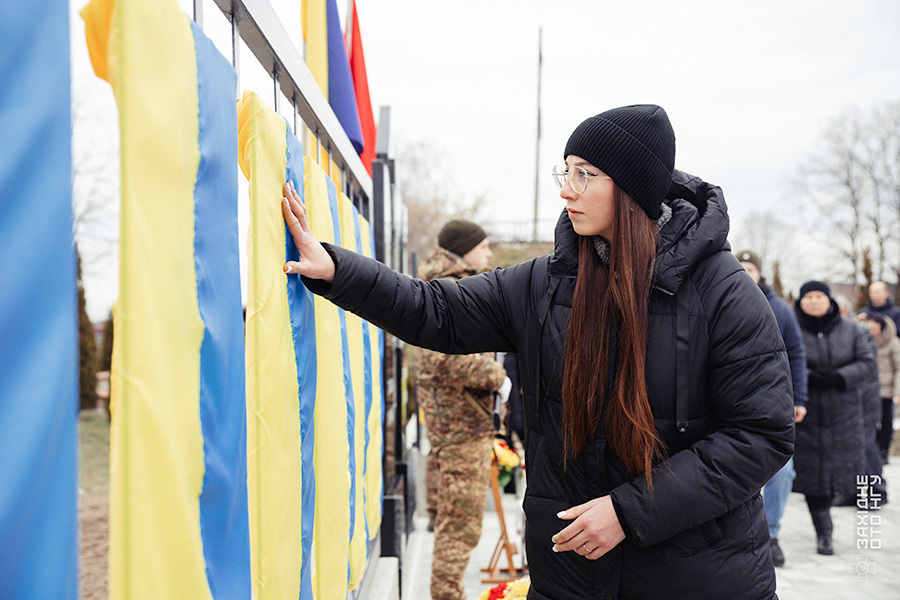 На Прикарпатті відкрили Меморіальний комплекс полеглим за волю України (4)