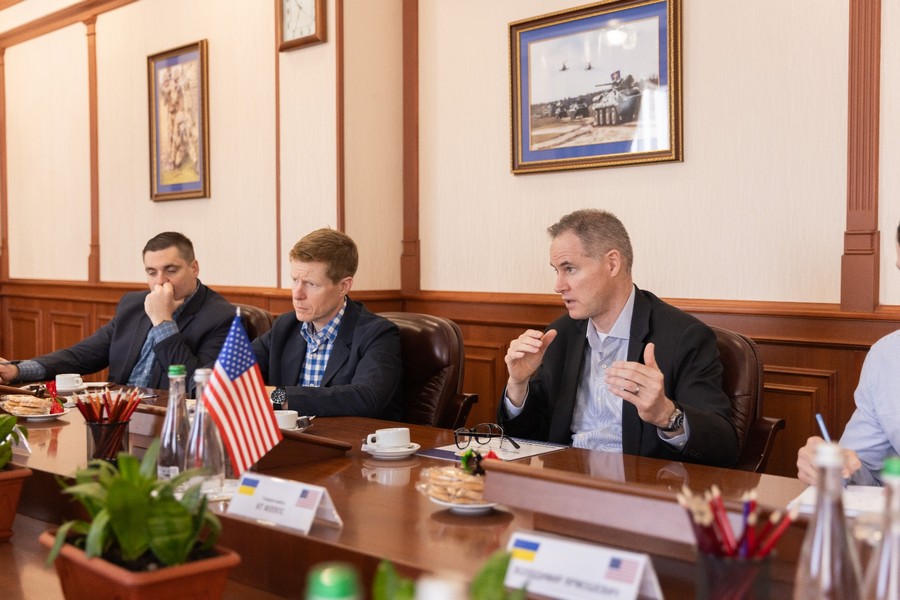 ККомандувач обговорив перспективи (2)
