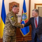 Командувач НГУ зустрівся з американським дипломатом Куртом Волкером